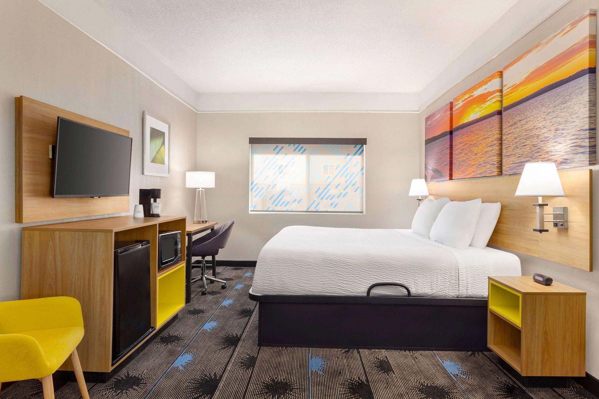 Days Inn By Wyndham Kansas City International Airport Екстериор снимка